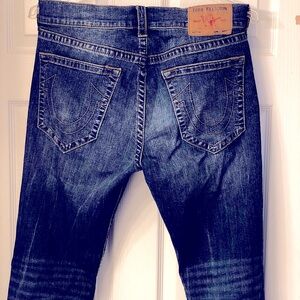 True Religion Ricky Relaxed Straight Jeans 34-32